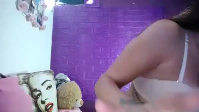 Image 6 of wiinynew2021 Stream on Chaturbate on 18 months ago