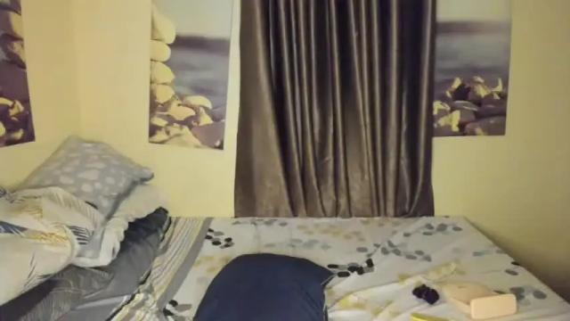 Image 2 of wild_girlxxx Stream on Chaturbate on 15 months ago
