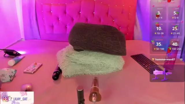 Image 3 of wild_lilhy Stream on Chaturbate on 1 month ago