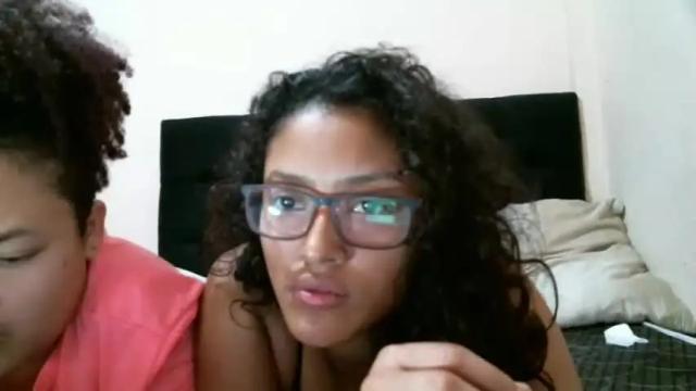 Image 3 of wild_moanaa Stream on Chaturbate on 17 months ago