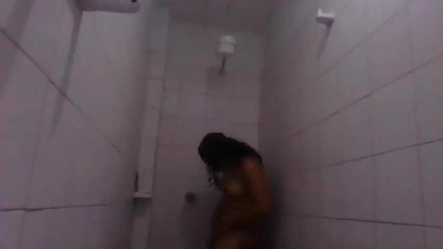 Image 3 of wild_moanaa Stream on Chaturbate on 17 months ago