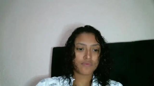 Image 8 of wild_moanaa Stream on Chaturbate on 17 months ago