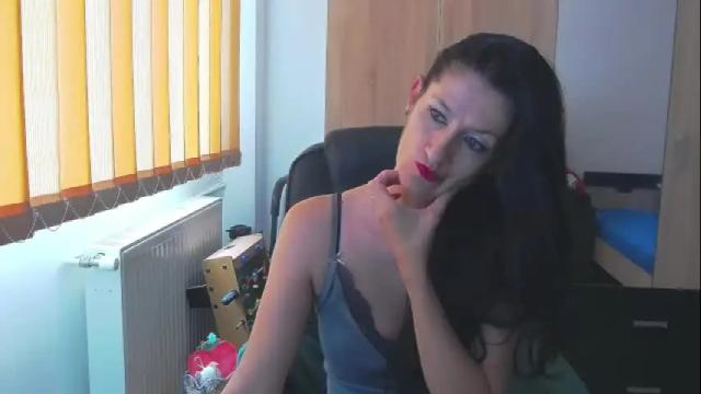 Image 11 of wildbea23 Stream on Chaturbate on 15 days ago