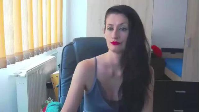 Image 6 of wildbea23 Stream on Chaturbate on 9 days ago