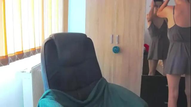 Image 4 of wildbea23 Stream on Chaturbate on 1 day ago