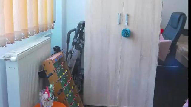 Image 7 of wildbea23 Stream on Chaturbate on 1 month ago