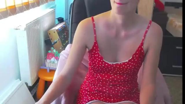 Image 4 of wildbea23 Stream on Chaturbate on 1 month ago