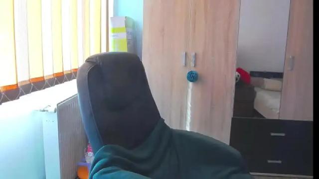 Image 3 of wildbea23 Stream on Chaturbate on 17 days ago