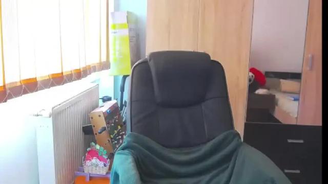 Image 7 of wildbea23 Stream on Chaturbate on 17 days ago