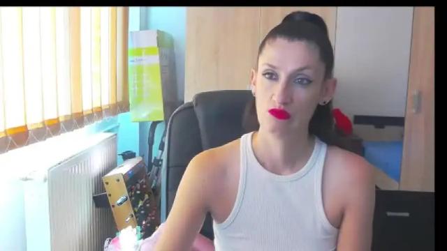 Image 2 of wildbea23 Stream on Chaturbate on 4 days ago