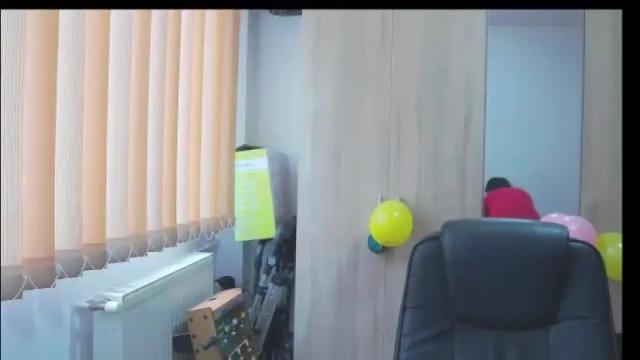 Image 11 of wildbea23 Stream on Chaturbate on 2 months ago