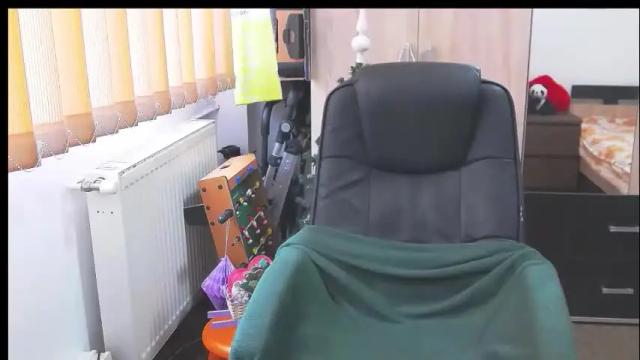 Image 12 of wildbea23 Stream on Chaturbate on 5 days ago