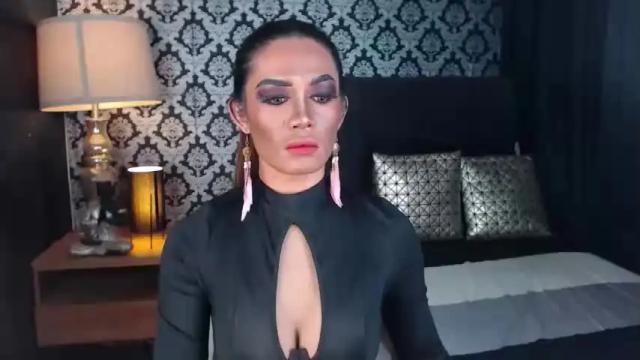 Image 2 of wildest_trans_dawn Stream on Chaturbate on 17 months ago
