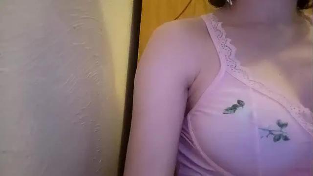 Image 4 of wildfield Stream on Chaturbate on 13 months ago