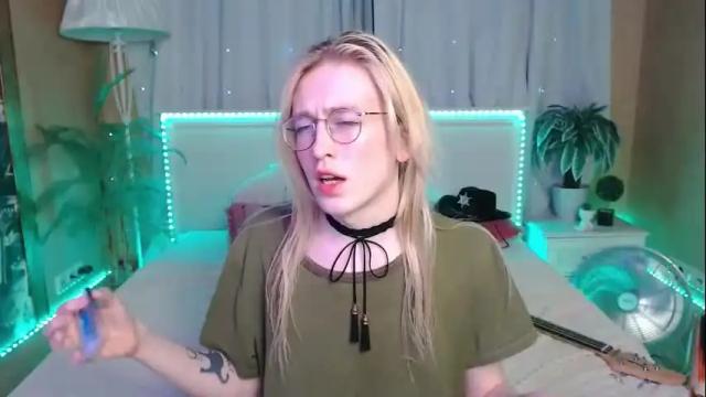 Image 4 of wildglory Stream on Chaturbate on 19 months ago