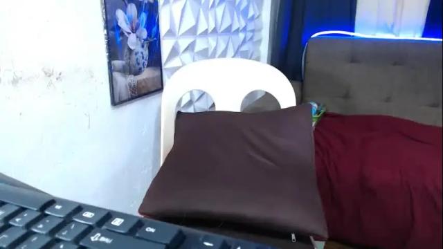 Image 8 of wildhot_pauleen4uxxx Stream on Chaturbate on 12 days ago
