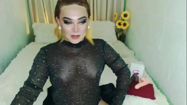Image 8 of wildhotivana Stream on Chaturbate on 1 month ago