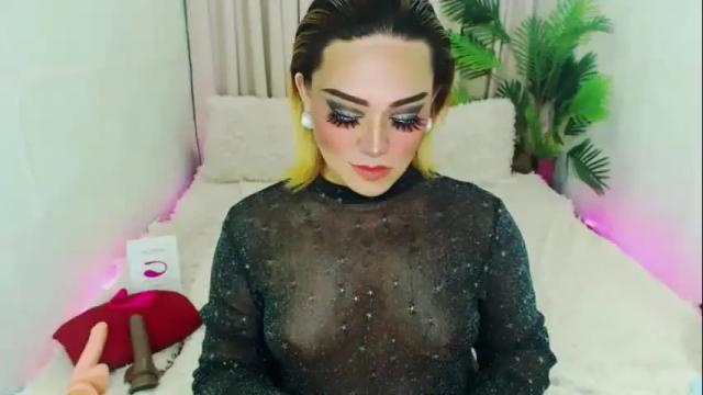 Image 11 of wildhotivana Stream on Chaturbate on 1 month ago