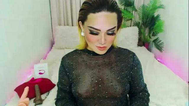 Image 12 of wildhotivana Stream on Chaturbate on 1 month ago