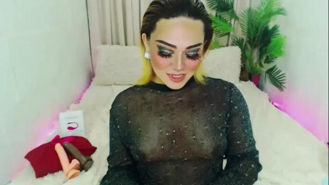 Image 8 of wildhotivana Stream on Chaturbate on 1 month ago