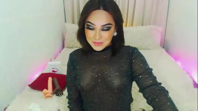 Image 2 of wildhotivana Stream on Chaturbate on 18 days ago