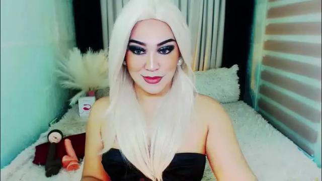 Image 3 of wildhotivana Stream on Chaturbate on 1 month ago