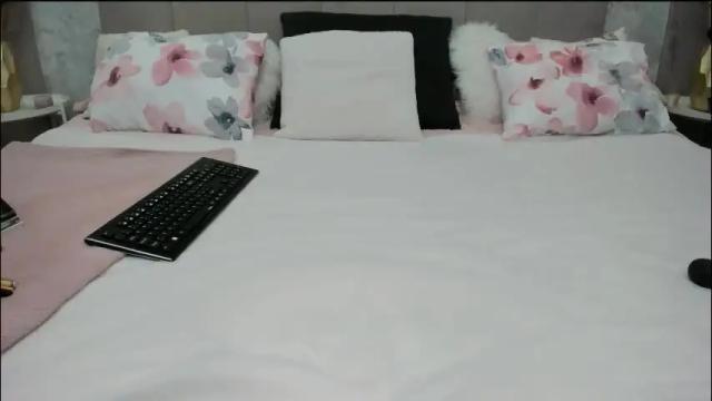 Image 12 of wildkatrina_ Stream on Chaturbate on 17 days ago