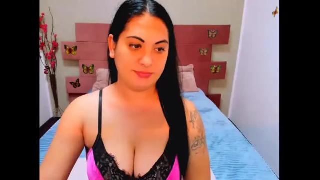 Image 8 of wildpregnantgirl Stream on Chaturbate on 17 months ago