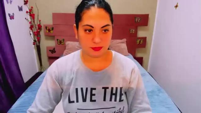 Image 4 of wildpregnantgirl Stream on Chaturbate on 15 months ago