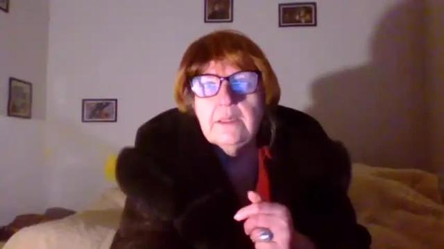 Image 4 of wildredcat Stream on Chaturbate on 15 months ago