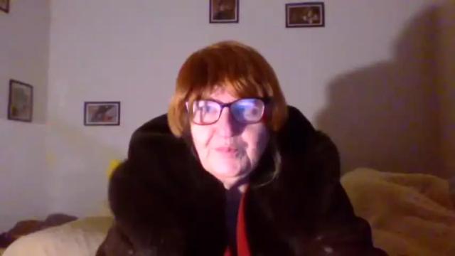Image 6 of wildredcat Stream on Chaturbate on 15 months ago