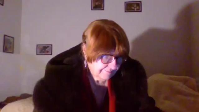Image 8 of wildredcat Stream on Chaturbate on 15 months ago