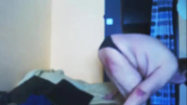 Image 3 of wildredcat Stream on Chaturbate on 1 month ago