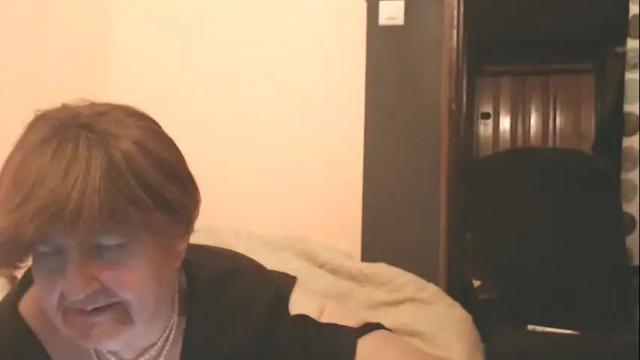 Image 6 of wildredcat Stream on Chaturbate on 1 month ago