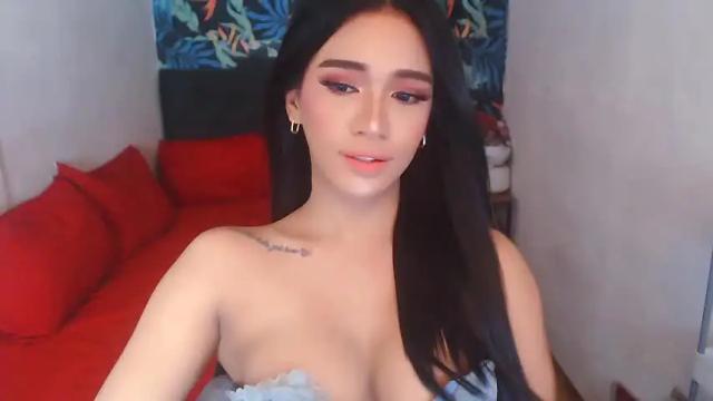 Image 12 of wildsexlovelyy Stream on Chaturbate on 14 months ago