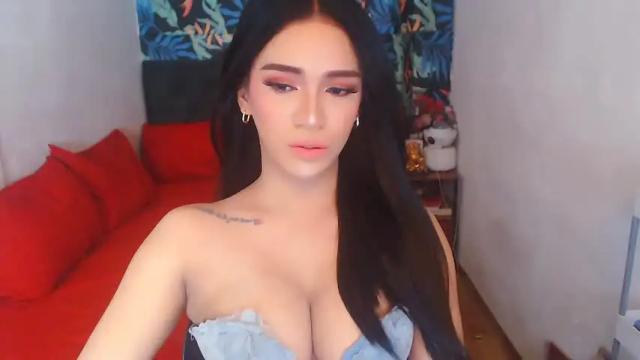 Image 3 of wildsexlovelyy Stream on Chaturbate on 14 months ago