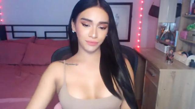 Image 6 of wildsexlovelyy Stream on Chaturbate on 13 months ago