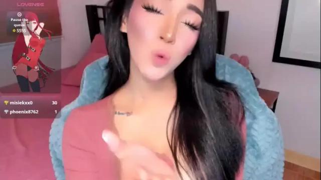 Image 10 of wildsexlovelyy Stream on Chaturbate on 1 month ago