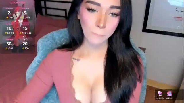 Image 11 of wildsexlovelyy Stream on Chaturbate on 29 days ago