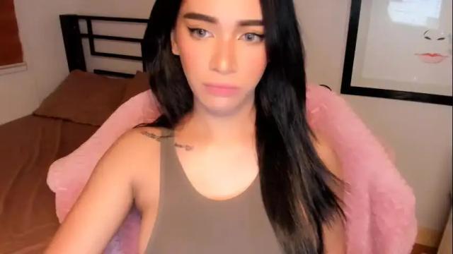 Image 2 of wildsexlovelyy Stream on Chaturbate on 3 months ago