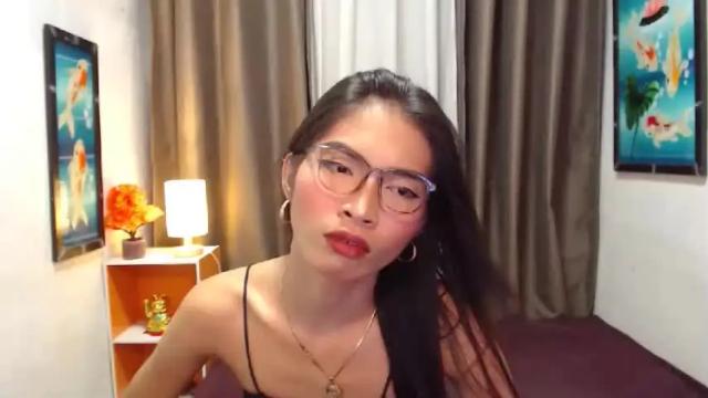 Thumbnail 2, wildtsclarahugecock's Stream at Chaturbate, 20 months ago