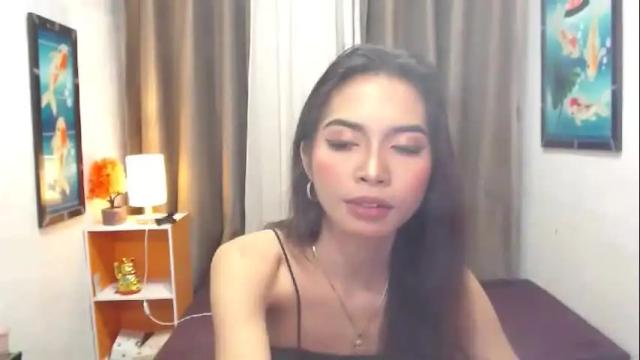 Thumbnail 2, wildtsclarahugecock's Stream at Chaturbate, 18 months ago