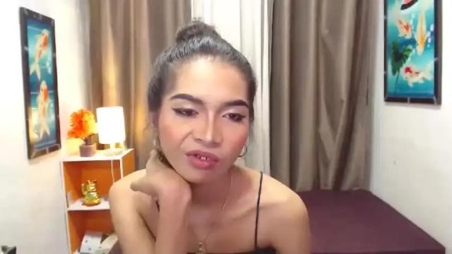 Thumbnail 1, wildtsclarahugecock's Stream at Chaturbate, 18 months ago