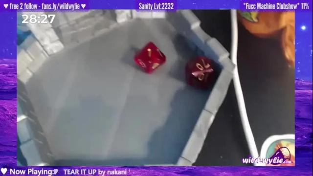 Image 12 of wildwylie Stream on Chaturbate on 18 months ago