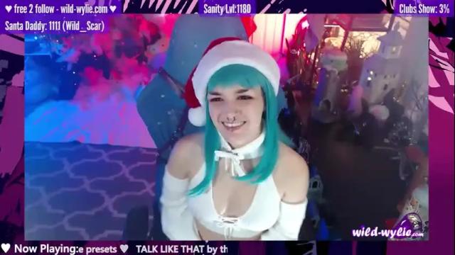 Image 10 of wildwylie Stream on Chaturbate on 18 months ago