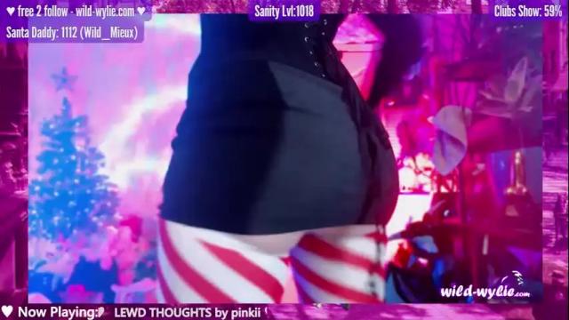 Image 11 of wildwylie Stream on Chaturbate on 18 months ago