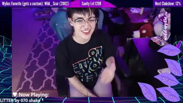 Image 3 of wildwylie Stream on Chaturbate on 15 months ago