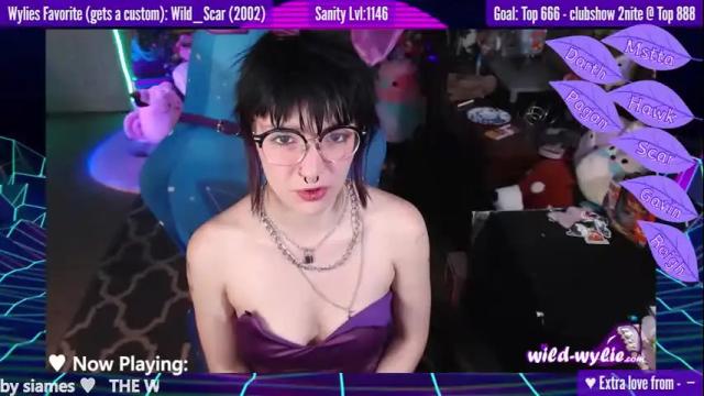Image 6 of wildwylie Stream on Chaturbate on 15 months ago