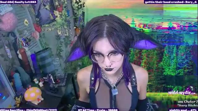 Image 2 of wildwylie Stream on Chaturbate on 4 months ago