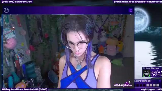 Image 3 of wildwylie Stream on Chaturbate on 4 months ago